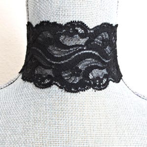 Black Lace Choker Necklace: Gothic Victorian Costume Jewelry
