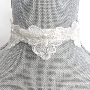 Ivory Applique Velvet Ribbon Choker Necklace, Pearl Studded Choker Necklace, Prom Necklace, Wedding Choker, Victorian