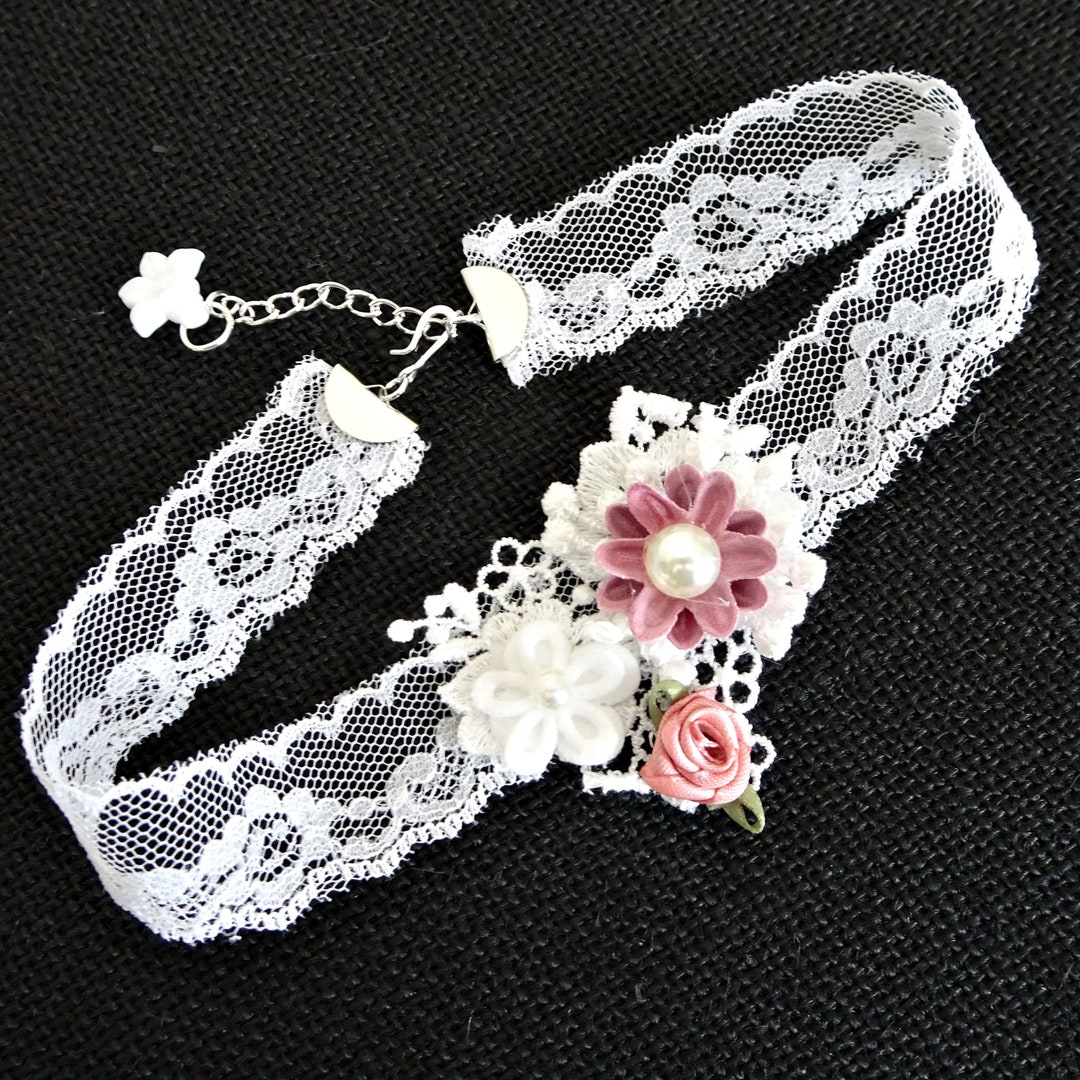 White Lace Choker Necklace, Vintage Lace Necklace, Beaded Flower ...