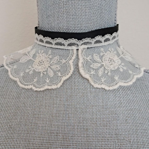 Ivory Floral Lace Collar Choker, Vintage Style on Black Ribbon