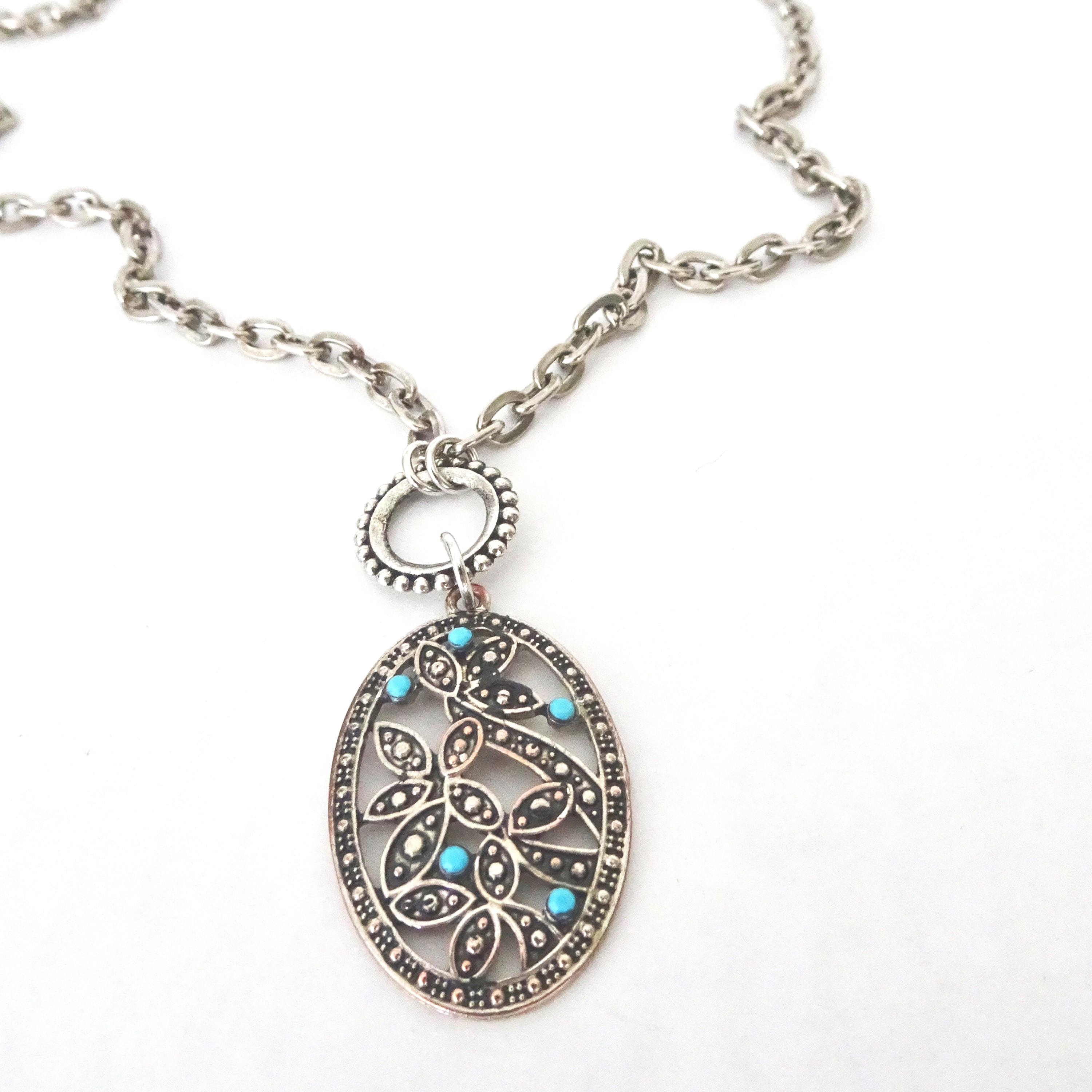 Collier Chaîne Ton Argent Sud-Ouest – Fait Main – Imitation Turquoise Bleue – 28 Pouces