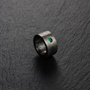 Stainless Damascus Steel with 18K Yellow Gold and Inlay Emerald  Pendant BD196