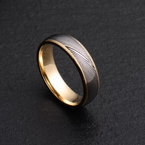 Stainless Damascus Steel and 18K Yellow Gold Mens wedding band Engagement ring Commitment ring Men&#39;s ring BD138