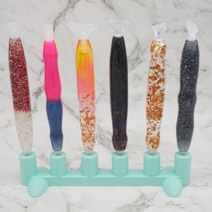 Diamond painting pen stand