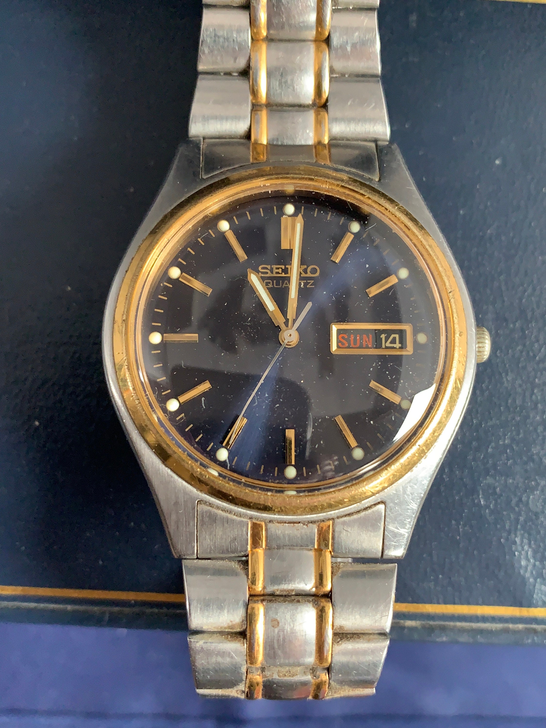 Vintage Seiko Quartz Vintage Seiko Black Dial 7N43 9041 Watch