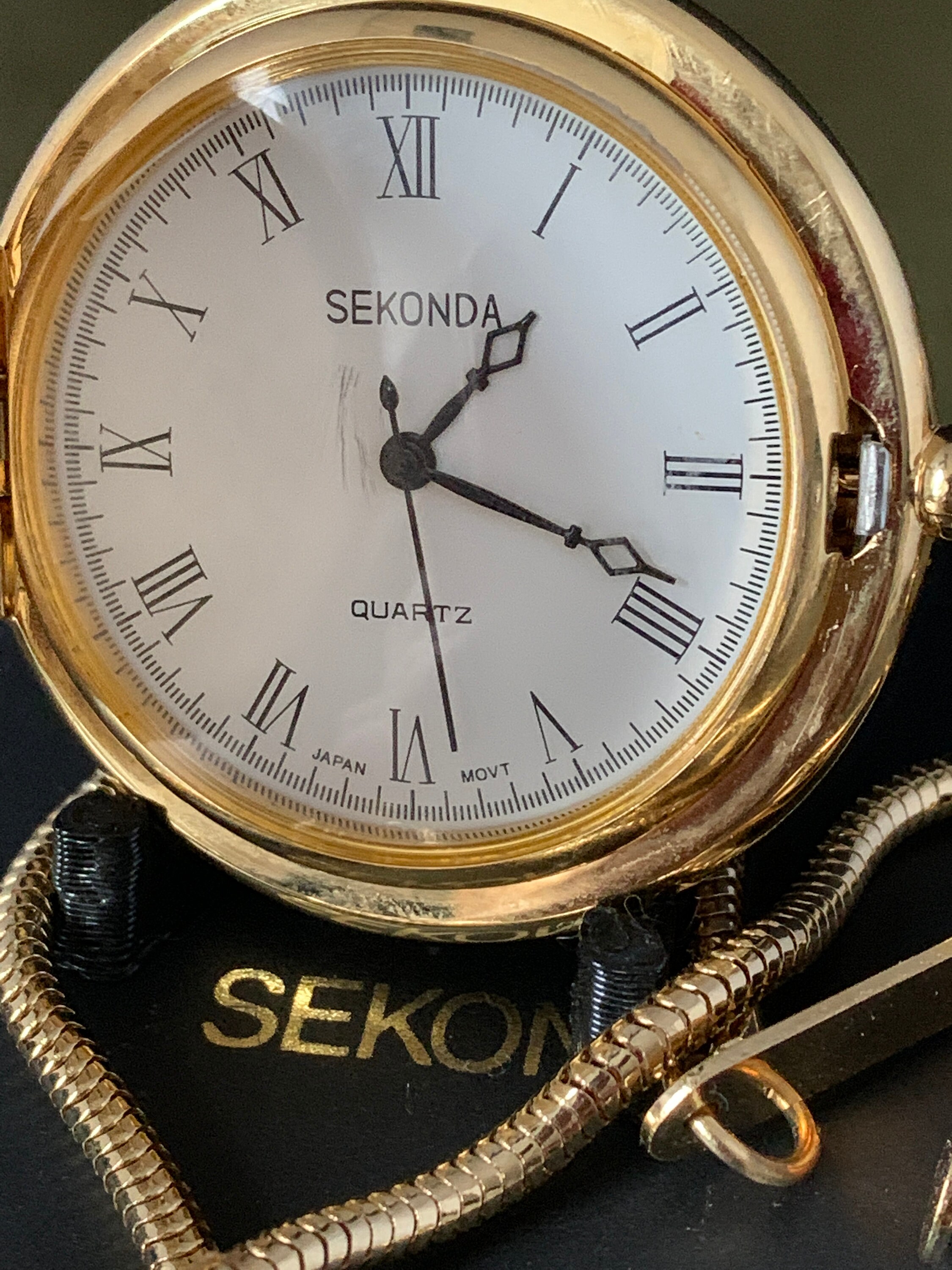 Sekonda quartz pocket watch top