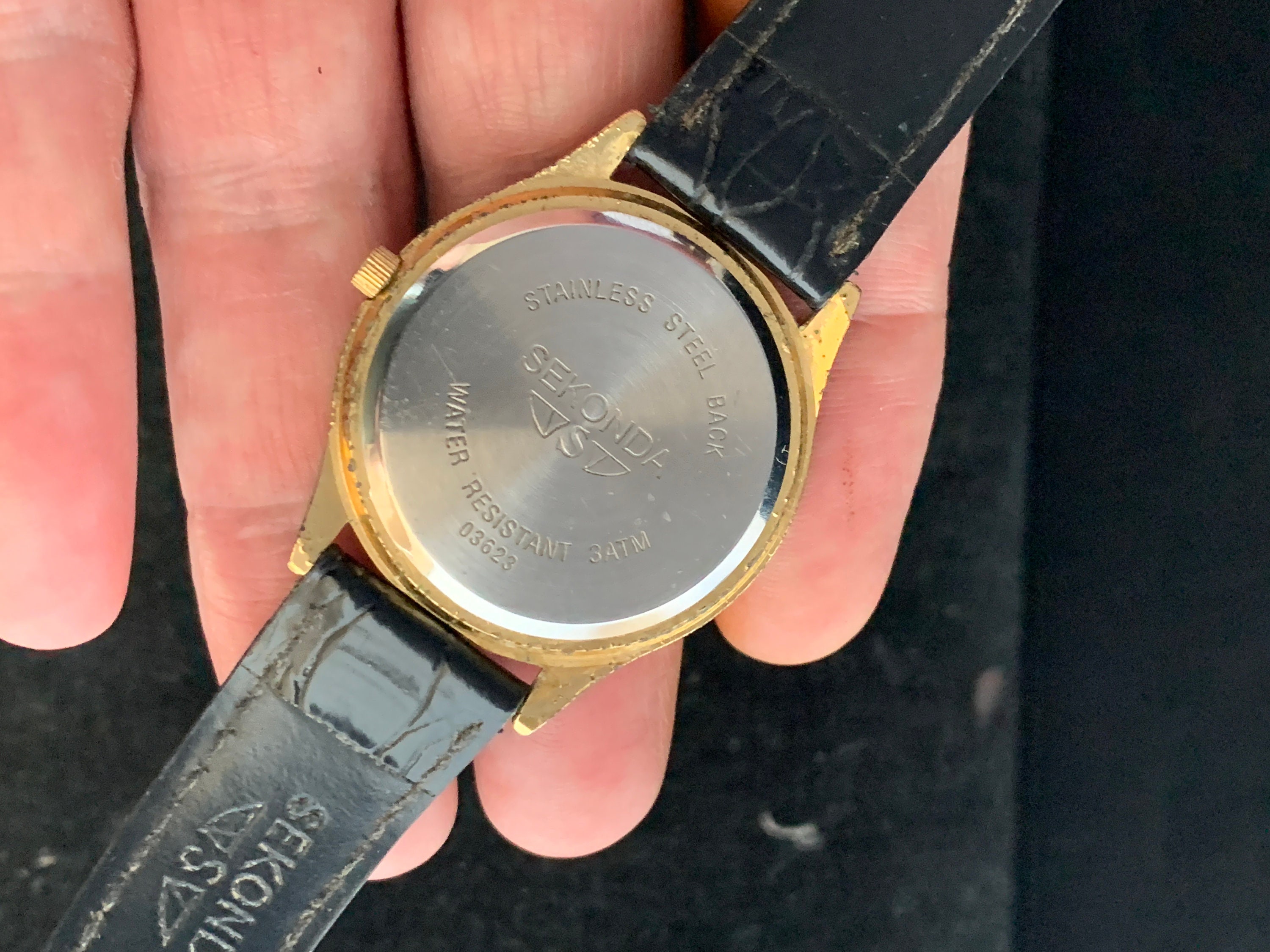 Sekonda stainless steel back clearance