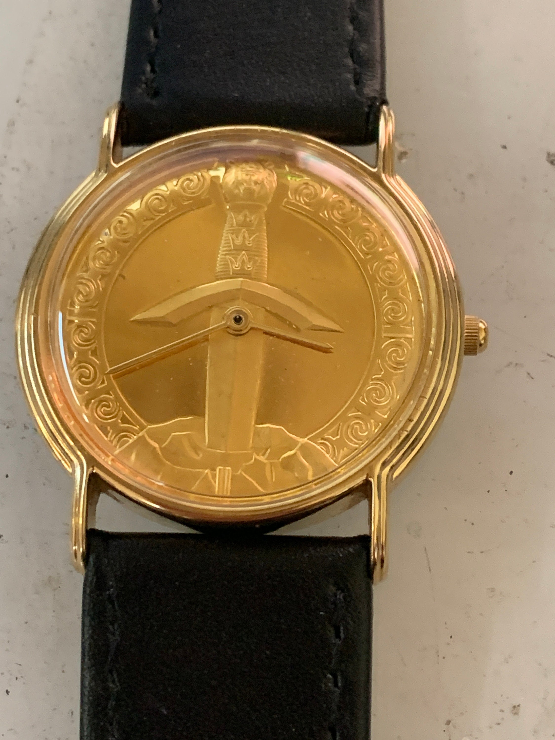 THE FRANKLIN MINT 925 STERLING クォーツ 腕時計 Franklin Mint Sword of Kings Sterling Silver Dial Gold Plated