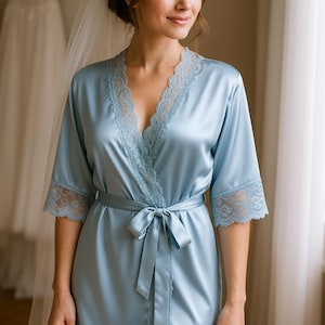 Plain Bridal Robe, Lace Bridesmaid Robe, Wedding Dressing Gown, Floral Bridal Robes, Satin Wedding Robe, Blush Pink Robe, Wedding Robe