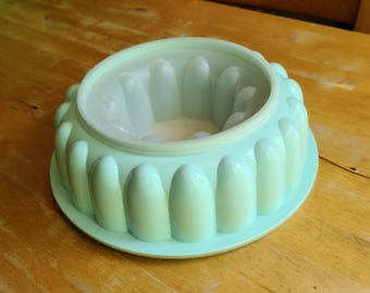 Vintage Aqua Blue Tupperware Jello Mold - Retro Kitchenware