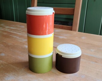 Vintage Tupperware Stacking Spice Shakers Set - 70s 1970s Seventies - Retro Kitchenware - Salt and Pepper Shakers