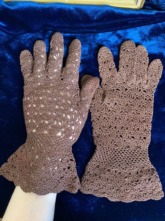 1930’s crocheted gauntlet gloves - image 2