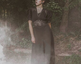 S/M-1930’s Evening Gown--Please read item description before purchasing for details, measurements, and return policy!