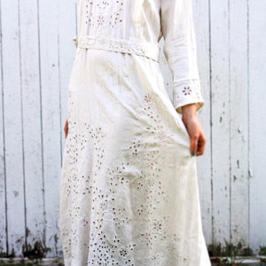 S/L-c.1918 French Made Linen Wedding Gown--Please read item description before purchasing for details, measurements, and return policy!