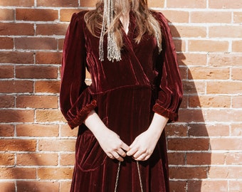 XS-M 1930's Velvet Merlot Gown--Please read item description before purchasing for details, measurements, and return policy!