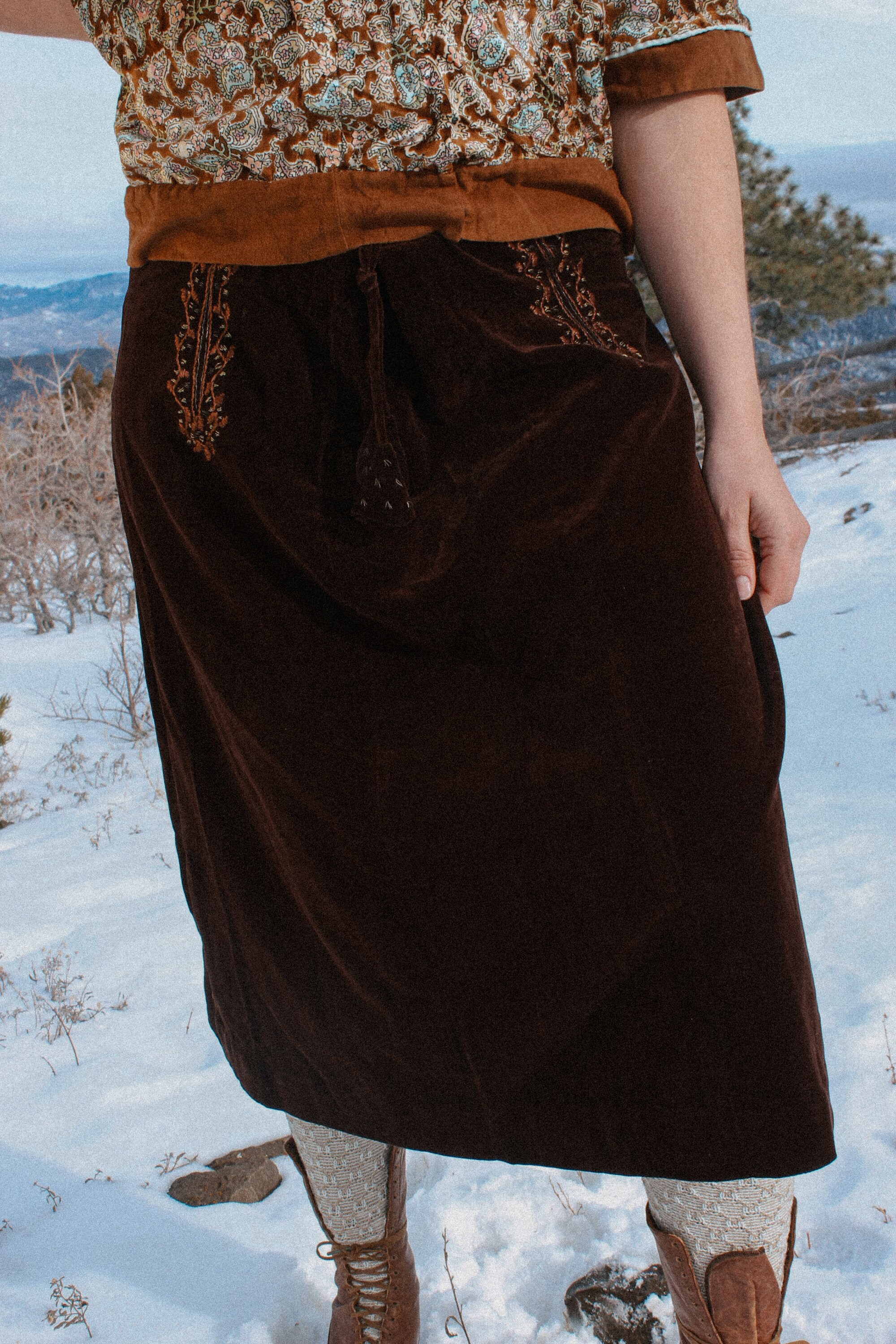 30's/40's Hungarian Velvet Skirt With Metalwork Embroidery
