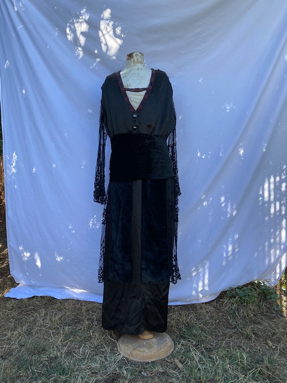 M/L-Late 1910’s to early 20’s silk and lace dress… - image 3