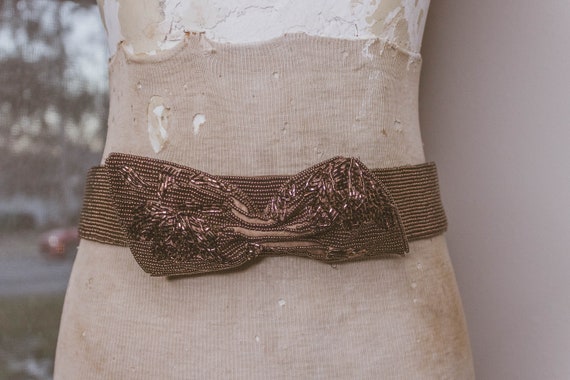 1940's Beautiful Beaded Bow Belt