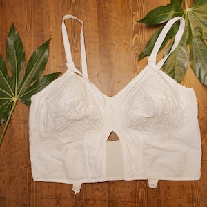 44C 1950&#39;s Bullet Bras (2 available)--Please read item description before purchasing for details, measurements, and return policy!