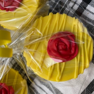 Beauty and the Beast themed chocolate covered Oreos with red rose