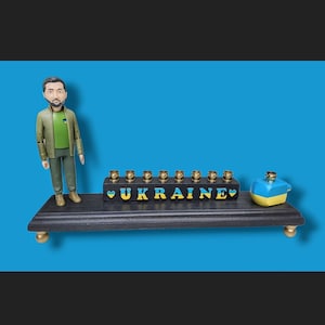 Kerzenständer Mit Ukraine Zelensky Menorah Chanukkah Jejudica Renützliches Jüdisches Unikat