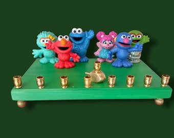Sesame Street Collector Menorah Judaica Hanukkiah Big Bird Ernie Bert Oscar Grouch Elmo Abby abby Cookie Monster Grover