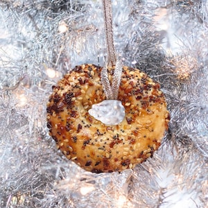 Handgemachte echte Bagel-Verzierung, Hanukah-Verzierung, Christmukkah, Alles-Bagel, Sesam-Bagel, Einfaches Bagel, Mohn-Bagel, Bagel-Dekoration