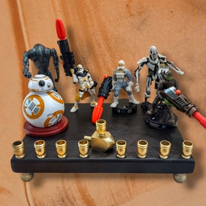 Star Wars Vintage Figures Menorah Judaica Hanukah Skywalker Storm Troopers Wookie R2D2 BB-8