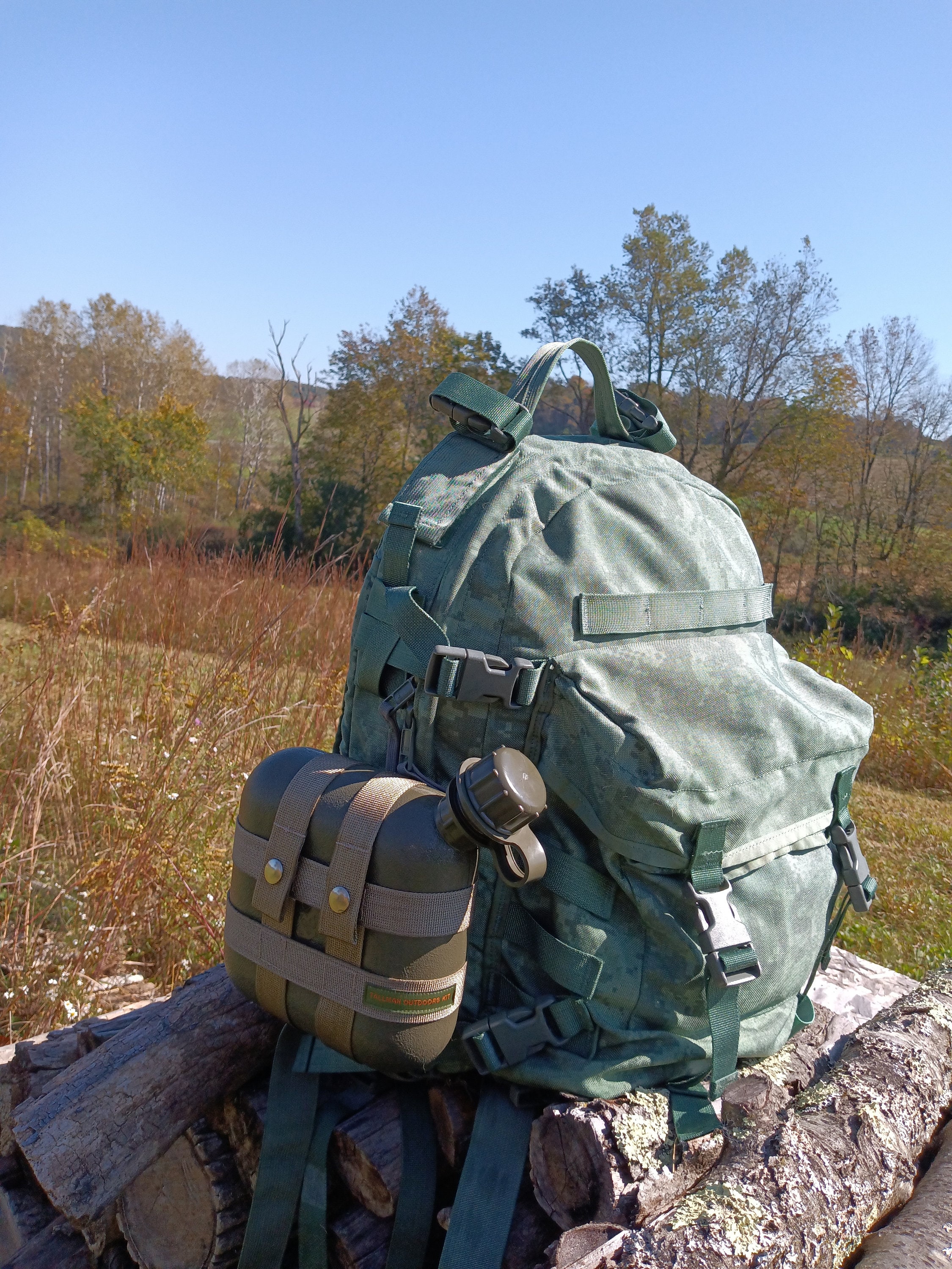2-Quart Canteen MOLLE Cage, hunting, hiking, bushcraft, tactical gear, military surplus, preppers, camping gear. 059