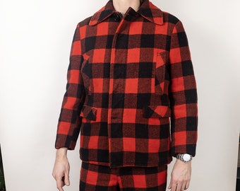 Vintage Johnson Woolen Mills Mackinaw Coat Red Black Plaid Hunting 