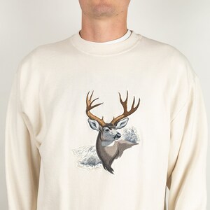 Vintage 90s Mule Deer Buck Embroidered Crewneck Sweatshirt Size Large Cream