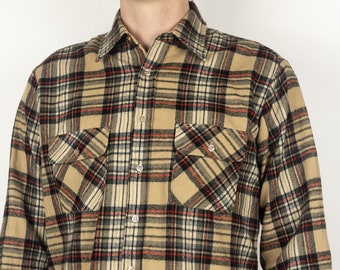 Vintage 80s Wool Look Acrylic Plaid Flannel Long Sleeve Two Pocket Button Down Shirt Size Medium Beige Brown