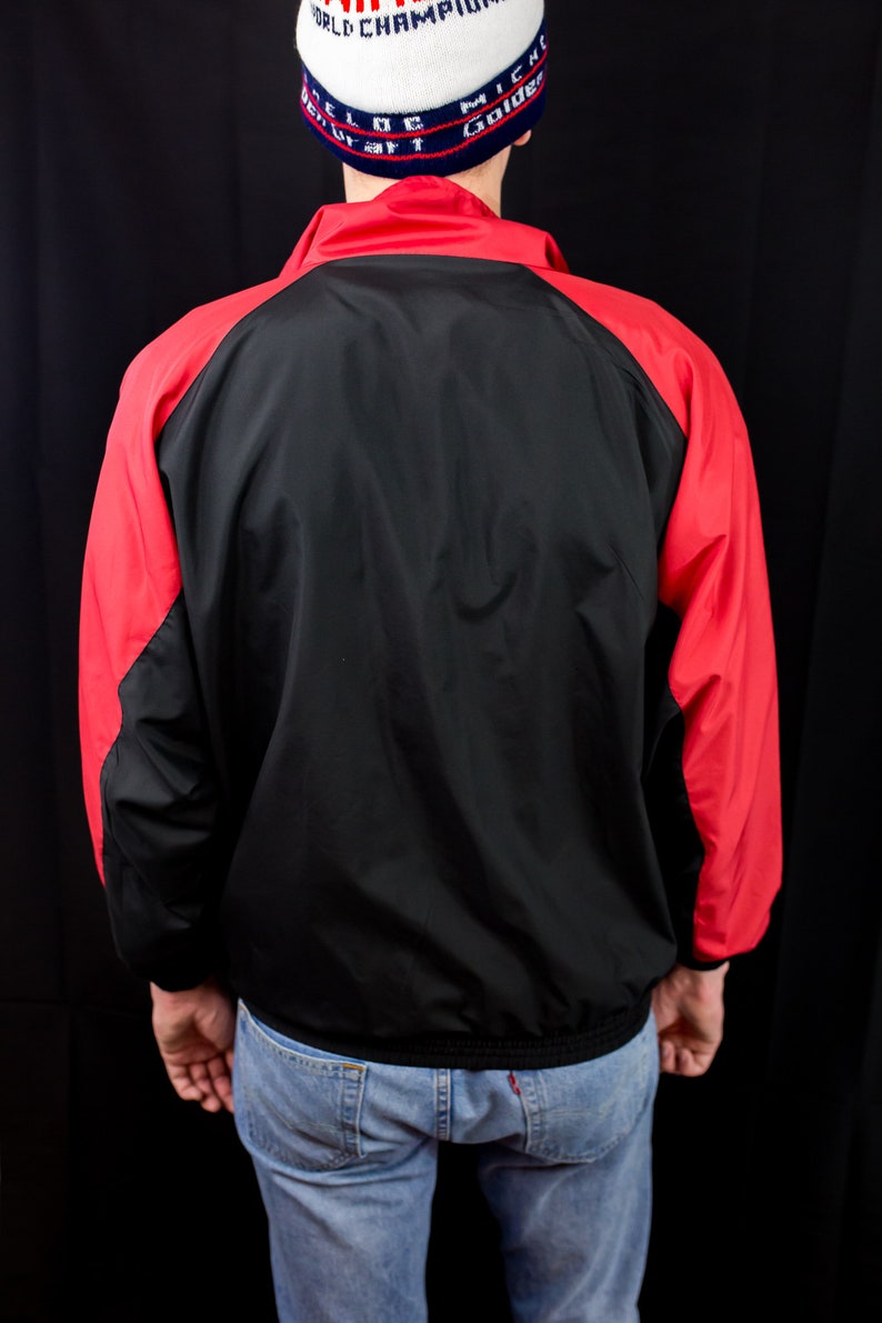 Vintage 90s Minnesota Sword Fencing Team Windbreaker Jacket Size M