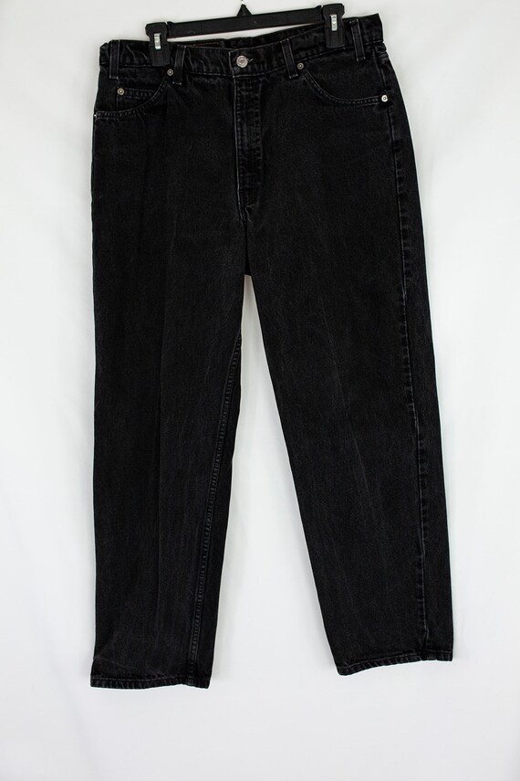 Black levi's 550 relaxed fit jeans hot sale
