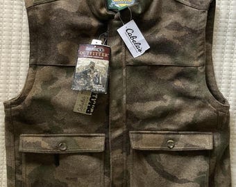 Vintage Y2K Cabela's Outfitter Camouflage Wool Hunting Vest Size Large NWT Deadstock Camo