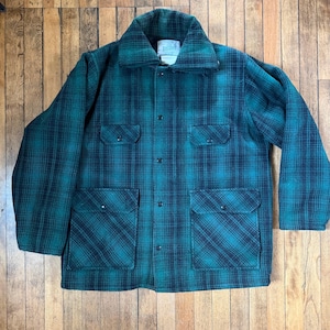 Vintage Johnson Woolen Mills Insulated Mackinaw Cruiser Wool Green and Black Lumberjack Plaid Hunting Jacket XL