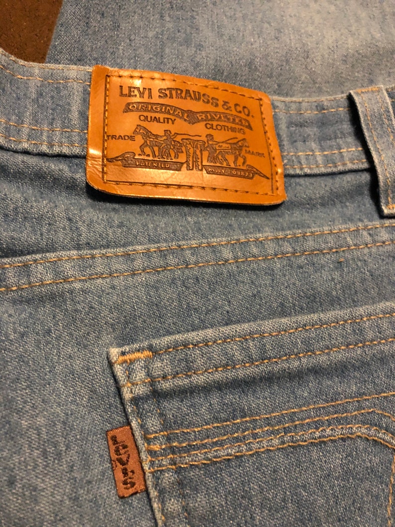 Vintage 70s Levi's 43415-4514 Brown Tab Straight Fit Medium Wash Soft Polyester Blend Jeans 36 x 32 Made in USA Levis image 4