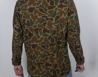 Vintage 80s Woolrich Long Sleeve Two Pocket Button Down