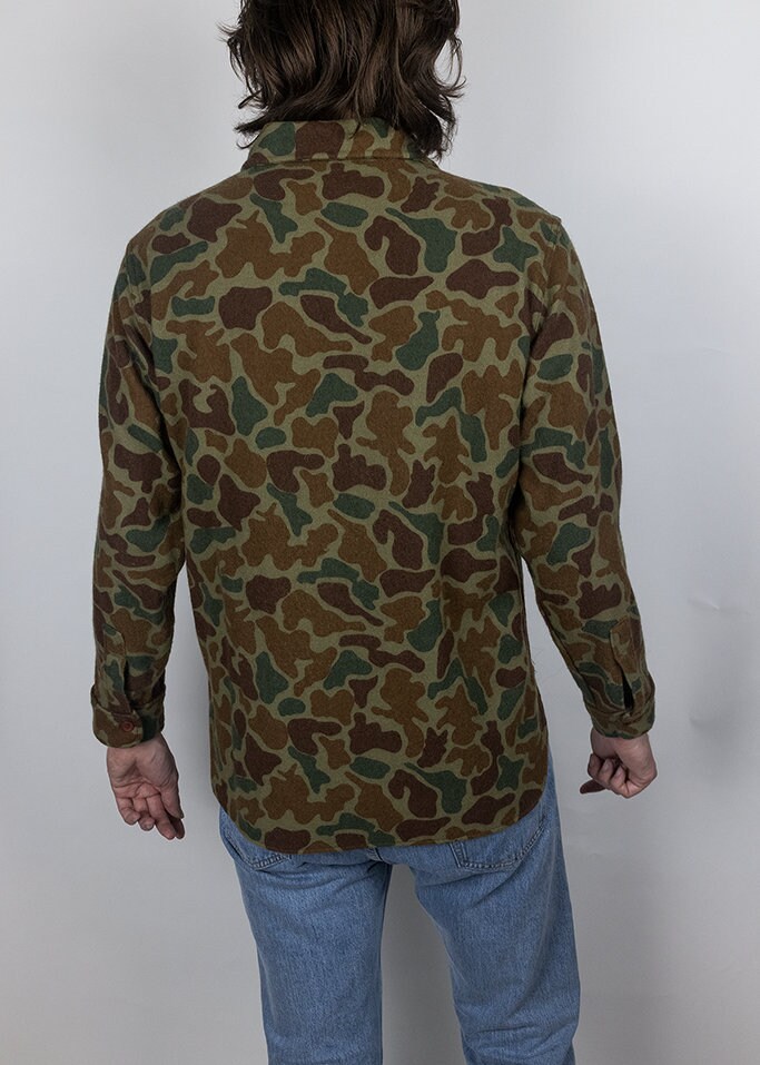 Vintage 80s Woolrich Long Sleeve Two Pocket Button Down Green