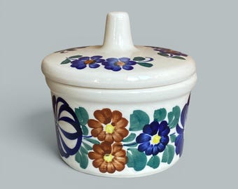 Vintage sugar bowl made of white Wloclawek ceramic with lid, perfect for sugar, tea, coffee, salt, candle Wax