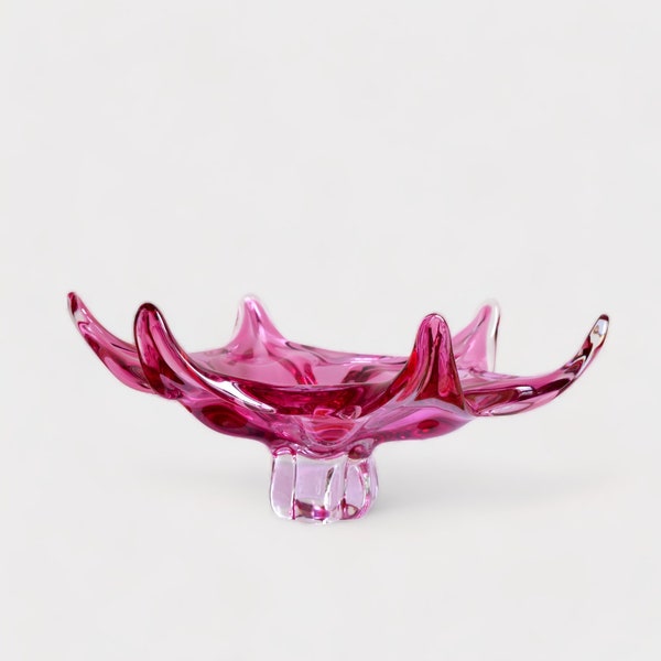 Pink Glass decorative bowl by Josef Hospodka for Chribska, Czechoslovakia, 1960s, 2 Kg