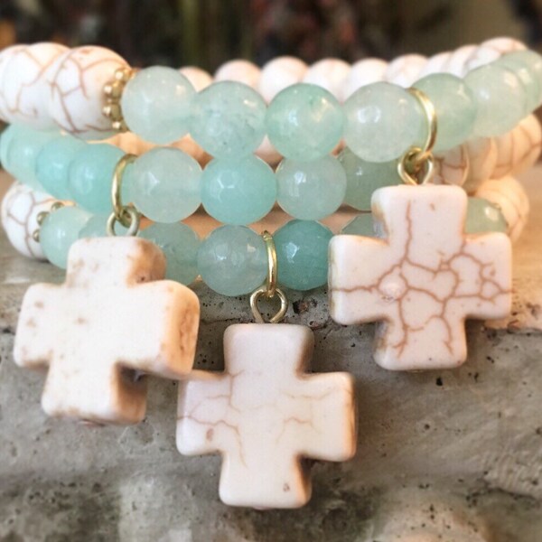 Marble Howlite Bead Bracelet with Dangle Cross Charm