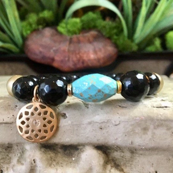 Cracked White Jasper Beaded Bracelet with Silver Disc Charm image 2