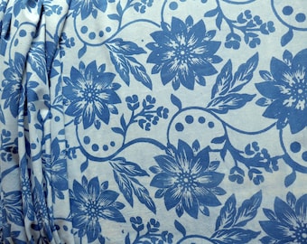 Big Indigoblossoms on Batik White Fabric, Block print India, 100% cotton, natural-dye textile, floral Boho, fabric by the meter, #IN005_FAB