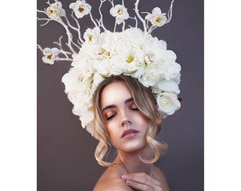 MADE TO ORDER- Bespoke Handmade Stunning All White Wedding / Bridal / Hen Party / Festival / Ladies Day Statement Flower Crown With Antlers