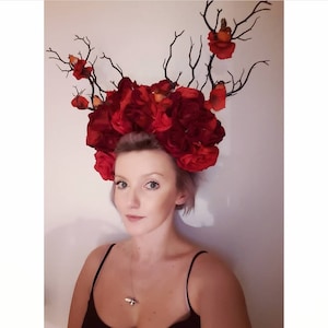 Made To Order Bespoke Handmade Large Bright Red Roses & Dark Red Velvet Roses With Red Hydrangea Floral Twig/Antler Halloween Headpiece
