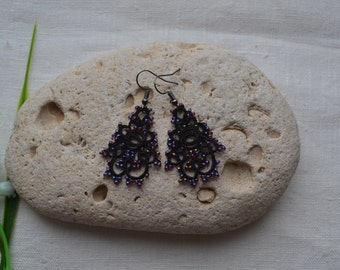 Small Tatted Earrings - 'Amy', Tatted Lace, Statement Earrings, Lacypaths, Gift for Her, Frivolite Jewelry, USA Earrings