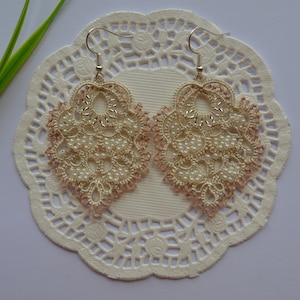 Elegant Beige Lace Earrings 'Olivia', Unique Earrings, Ivory-Pewder-Sparkle Beads, Women Accessories, Beaded Earrings, Statement Jewelry zdjęcie 3