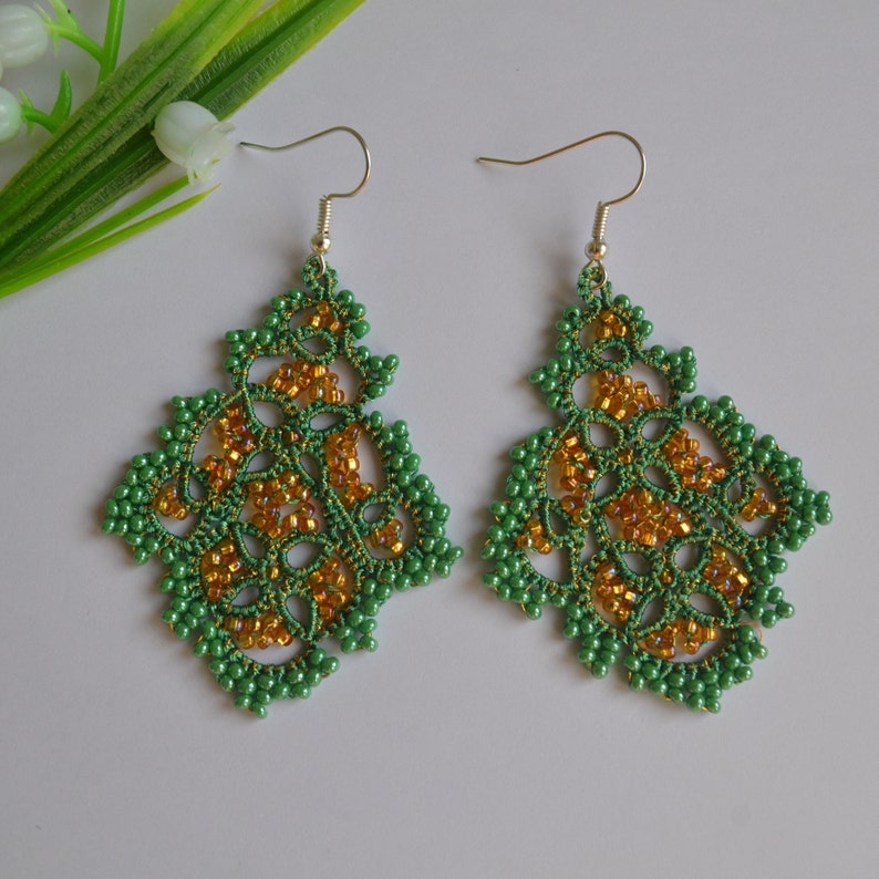 Luxury Green Colour Collection Lace Earrings 'Melinda', 1 Pair , Olivian/ Emerald/ Green-Gold/ Olivian-Sparkle , Women Accessories Green-gold