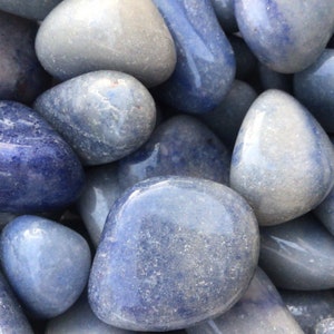Blue quartz, quartz, crystal therapy, real stones, natural, energetic stones